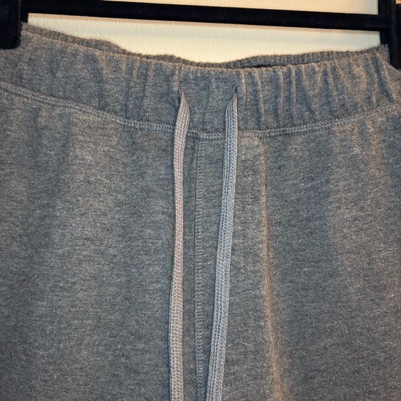Eddie Bauer Men’s Grey Sleep Shorts with Pockets Size S - Picture 4 of 8